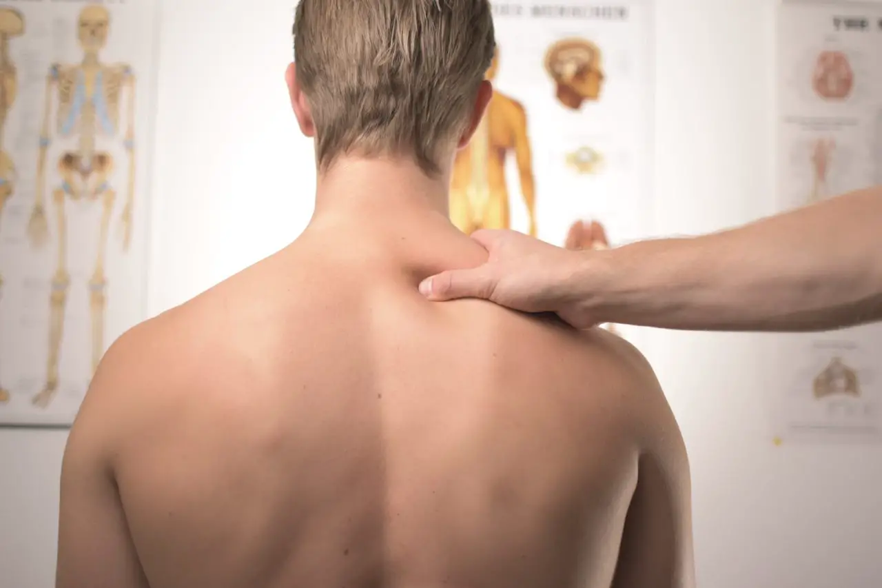 4 Reasons Massage Therapy Can Help Your Low Back Pain