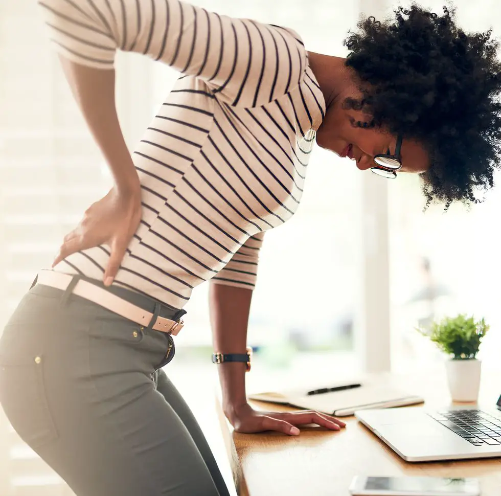 Bad Posture Isnt Why Your Back Hurts, Says This Physical Therapist ...