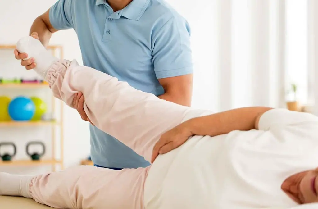 Dealing With Thigh Pain After Hip Replacement