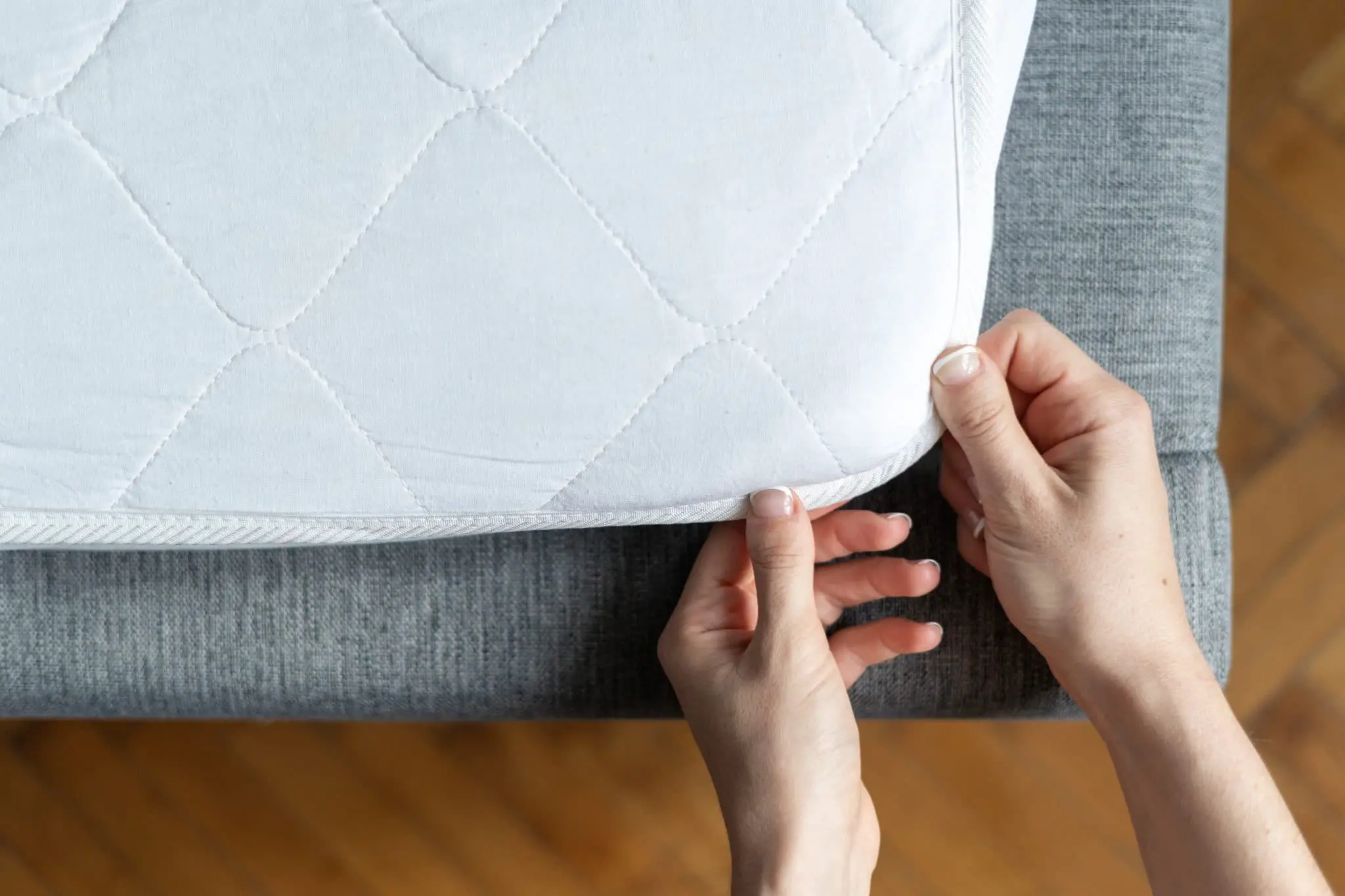 The 5 Best Mattress Toppers for Back Pain (2020)