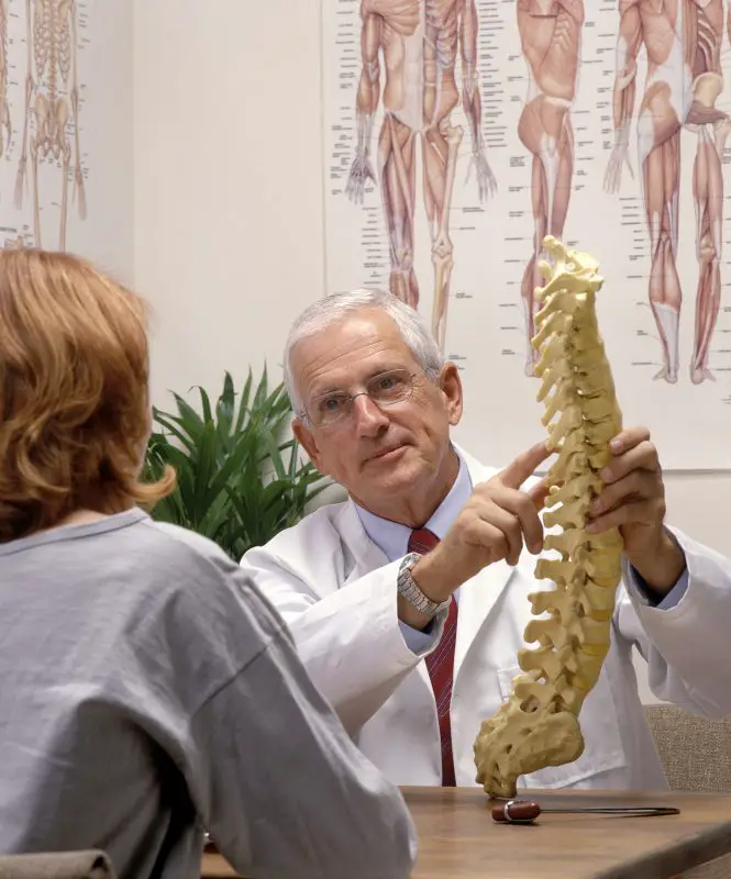 The Benefits Of Having A Chiropractor Crack Your Back