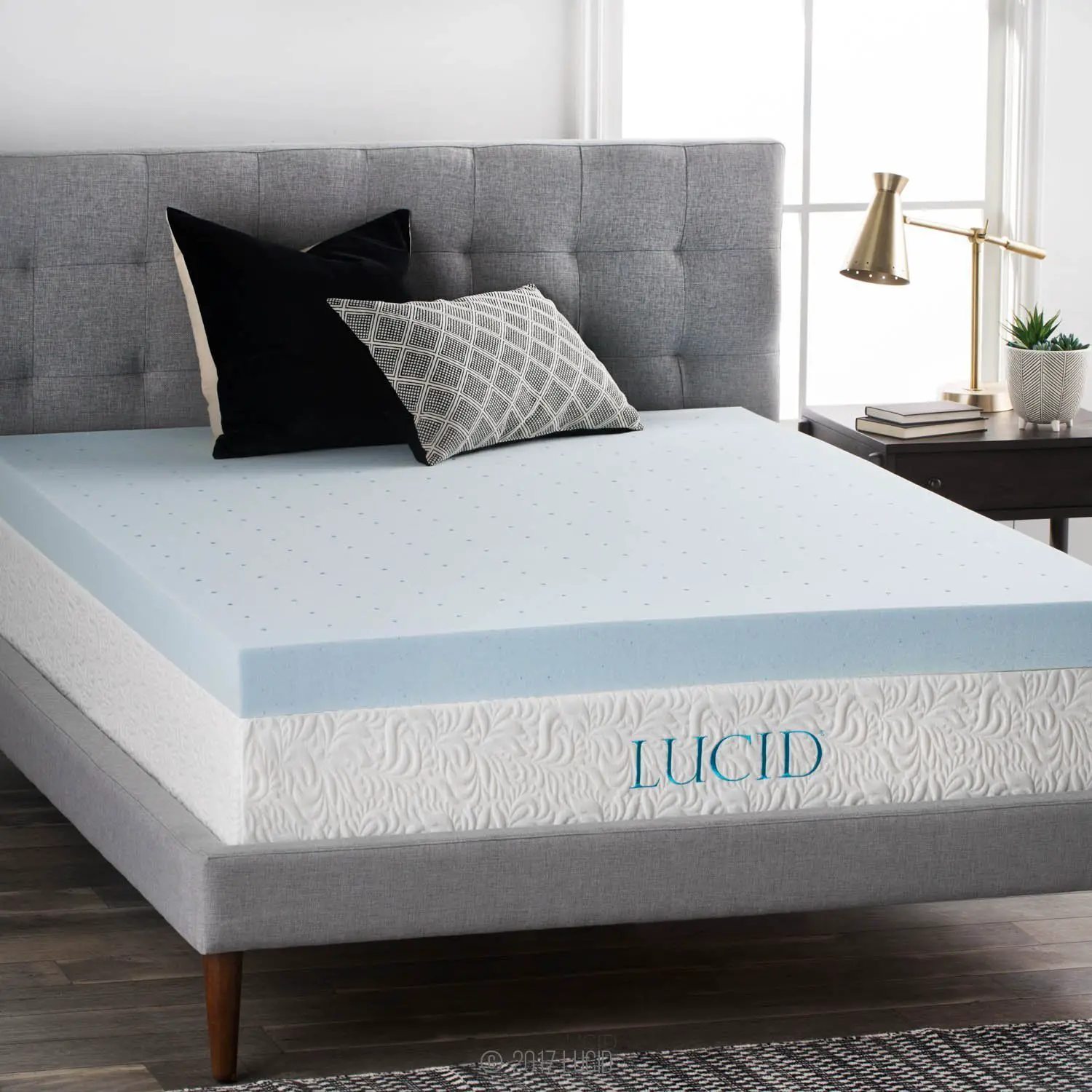 Top 10 Best Mattress Toppers for Back Pain 2020 Reviews