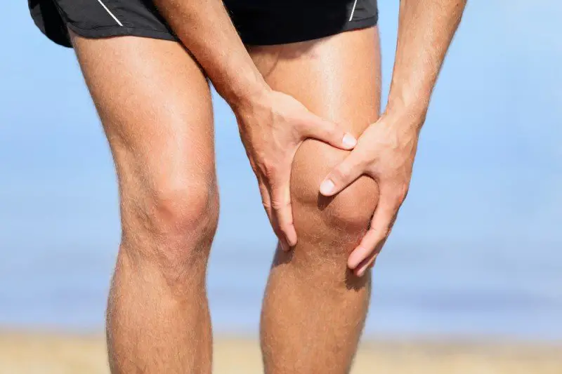What Causes Pain in Back of Knee?